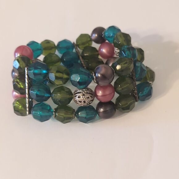 665 Blue‎ and Green Faceted Pink and Purple Faux Pearl Beaded Stretch Bracelet - Picture 4 of 4